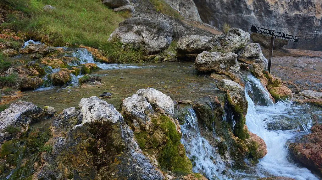 Nusa Penida Sehenswürdigkeit: Der Seganing Wasserfall