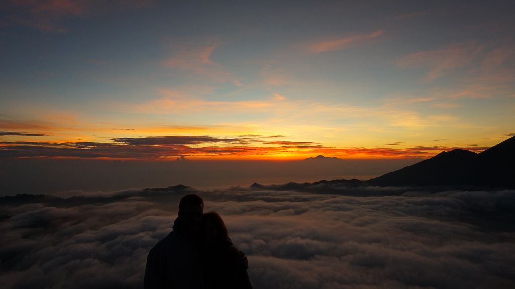 Sonnenaufgang auf dem Batur Vulkan