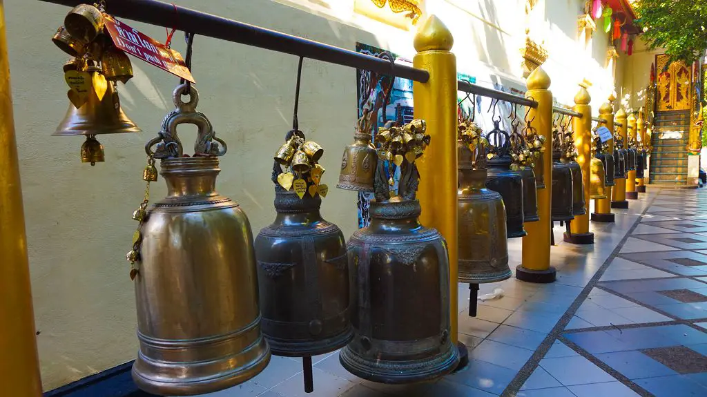 Das Glockenspiel des Wat Phra That Doi Suthep Tempel