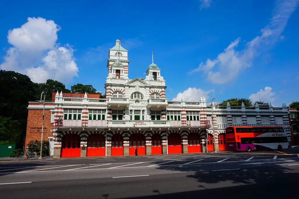 Das Feuerwehrhaus Central Station im Kolonialviertel Singapur