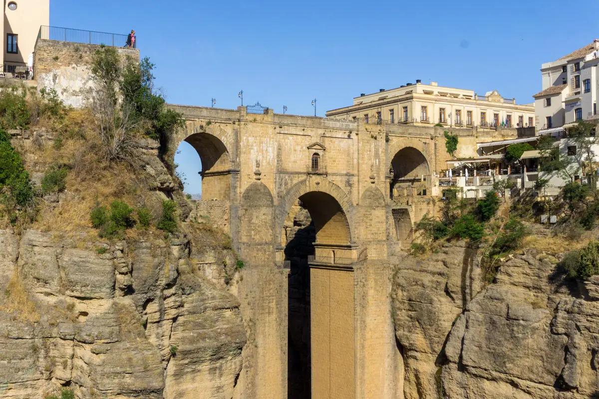 Andalusien Sehenswürdigkeiten: Die Puente Nuevo in Ronda