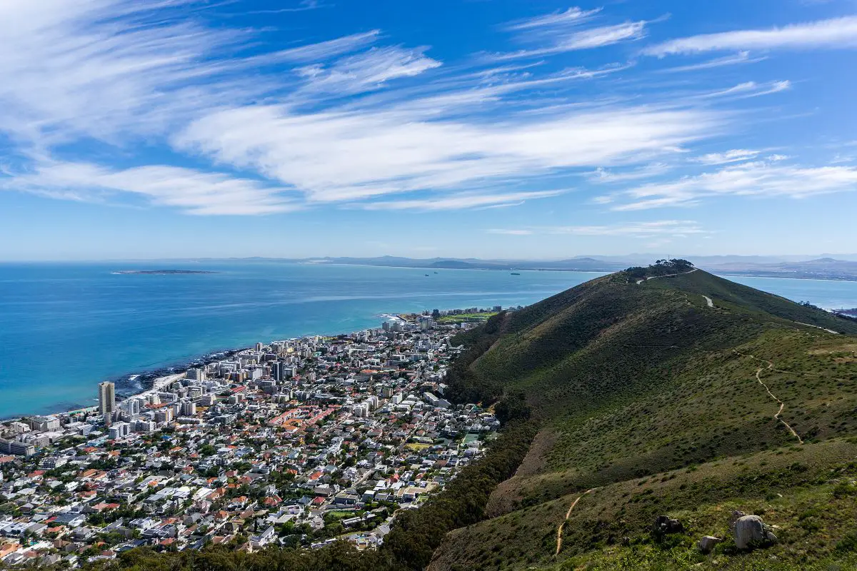 Der Signal Hill in Kapstadt und Aussicht auf das Viertel Green Point