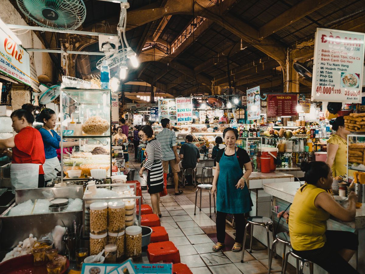 Der Foodbereich im Ben Tanh Market