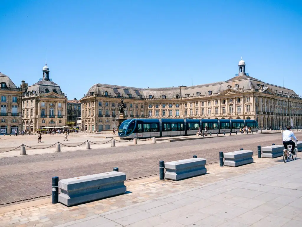 Straßenbahn in Bordeaux Frankreich