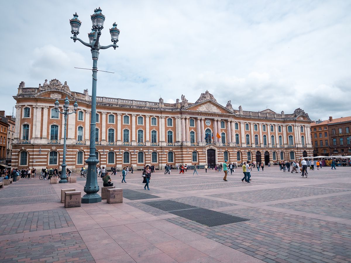 Das Capitol und der gleichnamige Platz in Toulouse, Frankreich