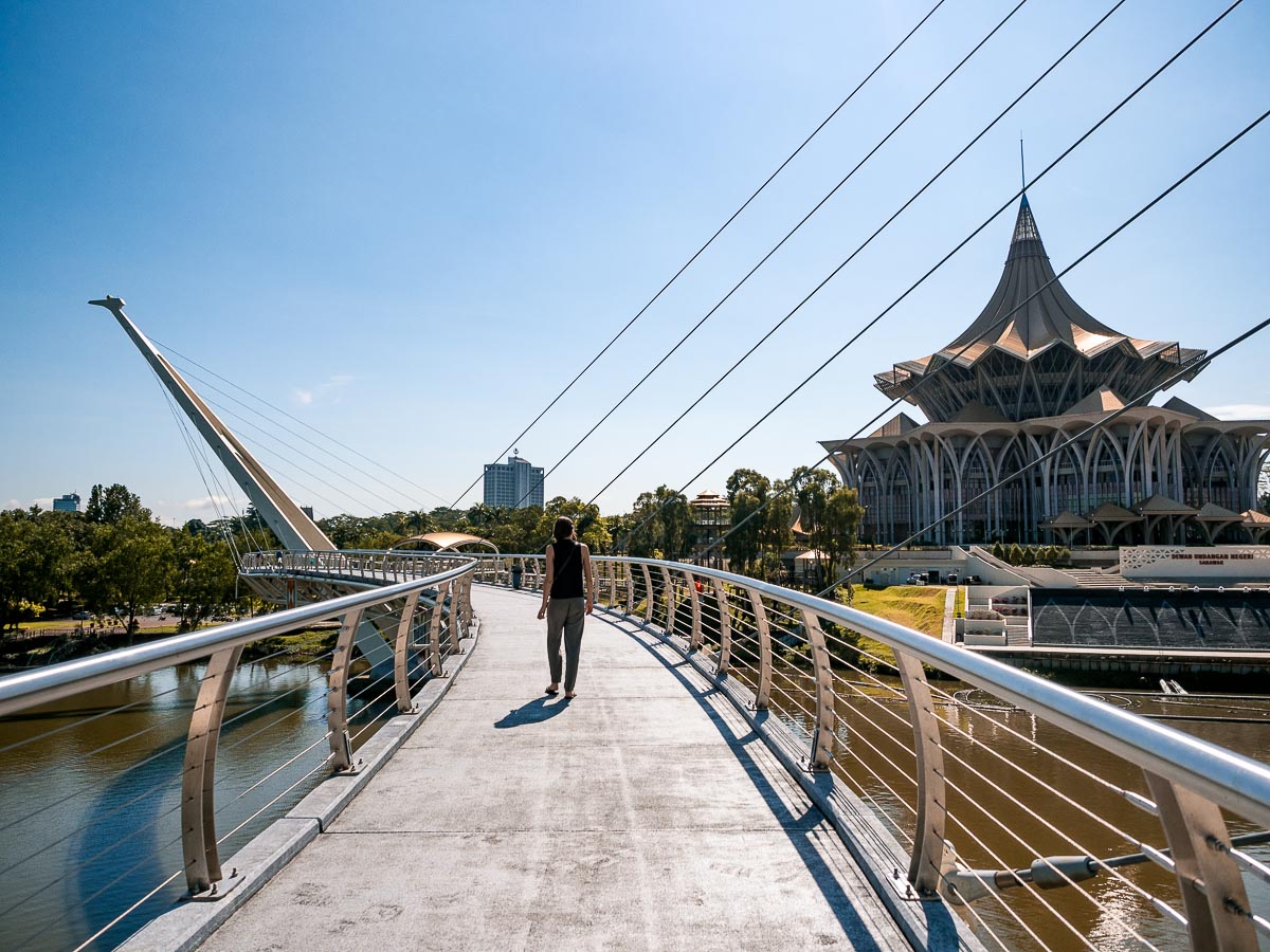 Darul Hana Brücke auf Borneo