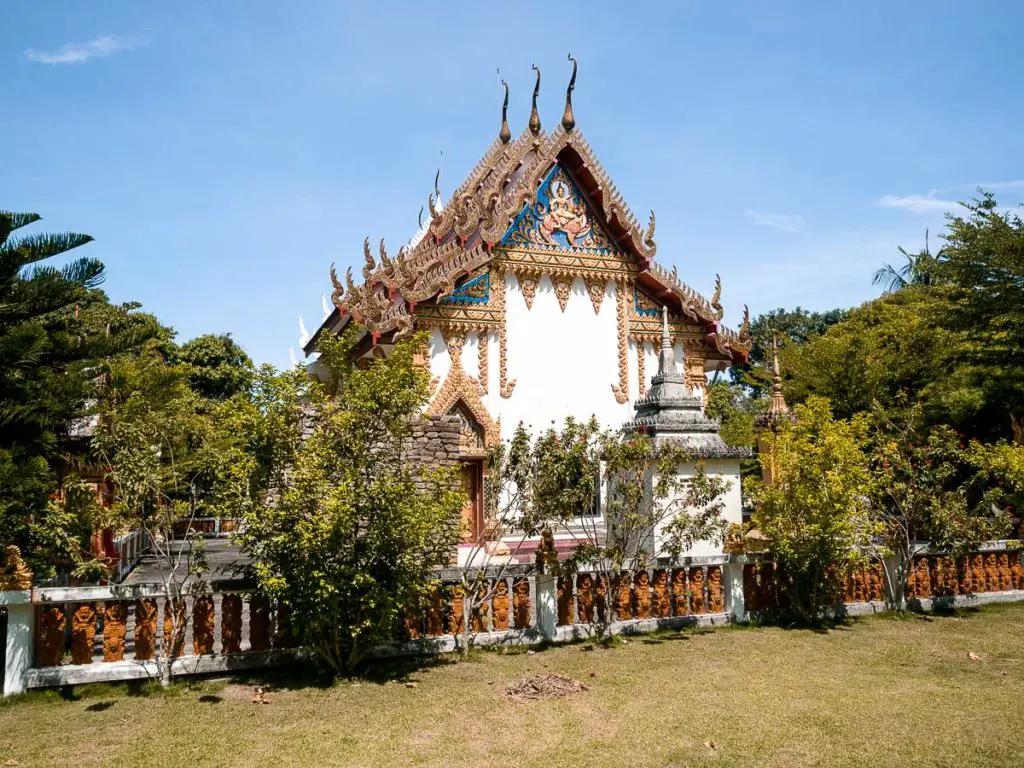 Koh Phangan Sehenswürdigkeit: Der Tempel Wat Samai Kongka