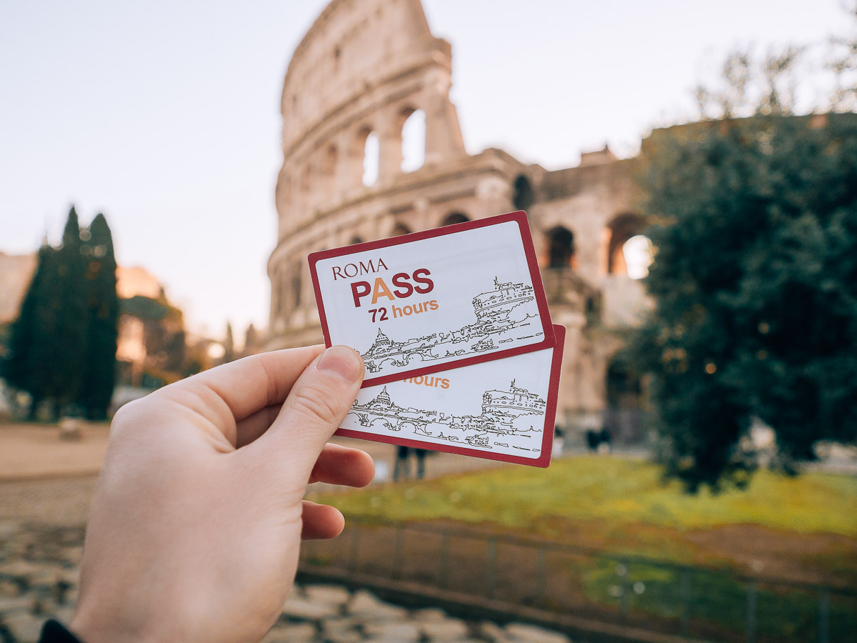 Unsere zwei Roma Pass Karten