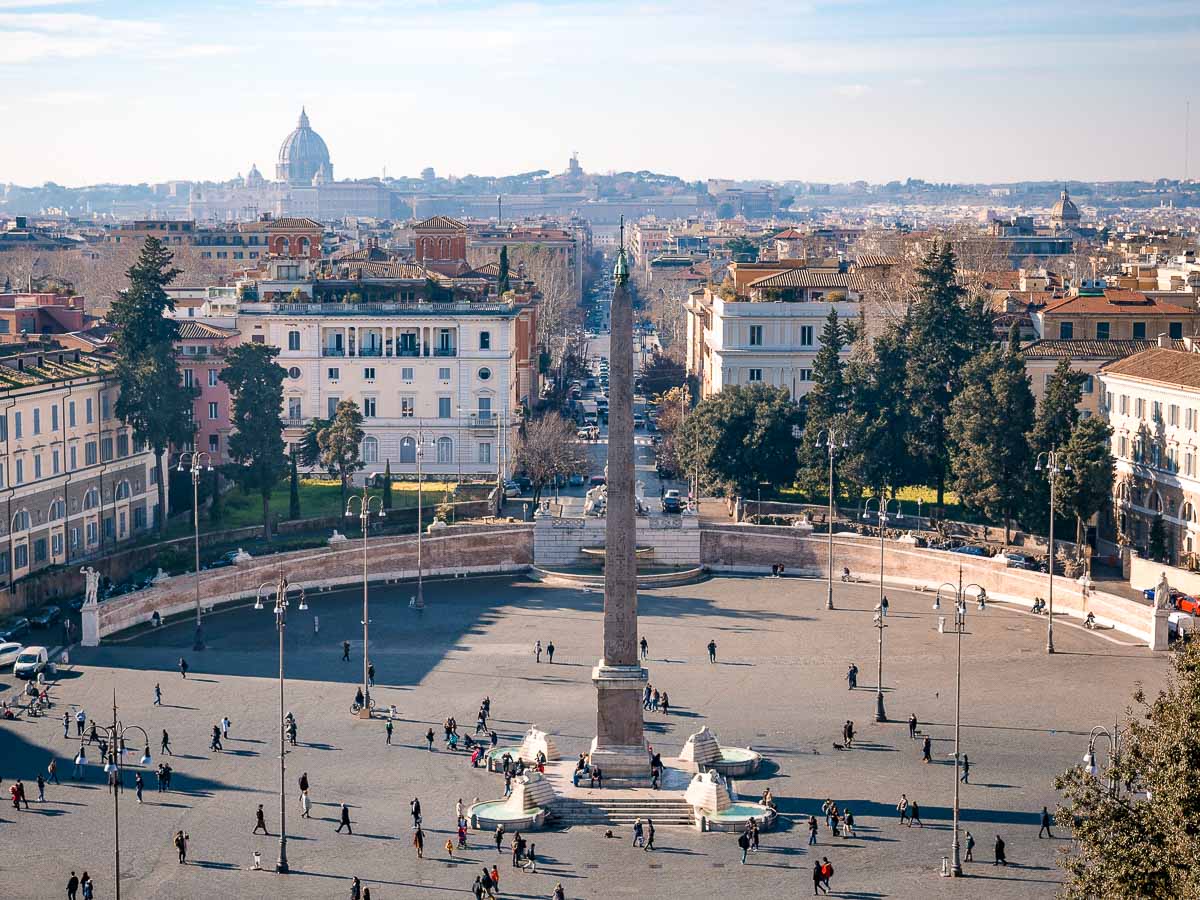 Der Platz "Piazza del Popolo" von oben