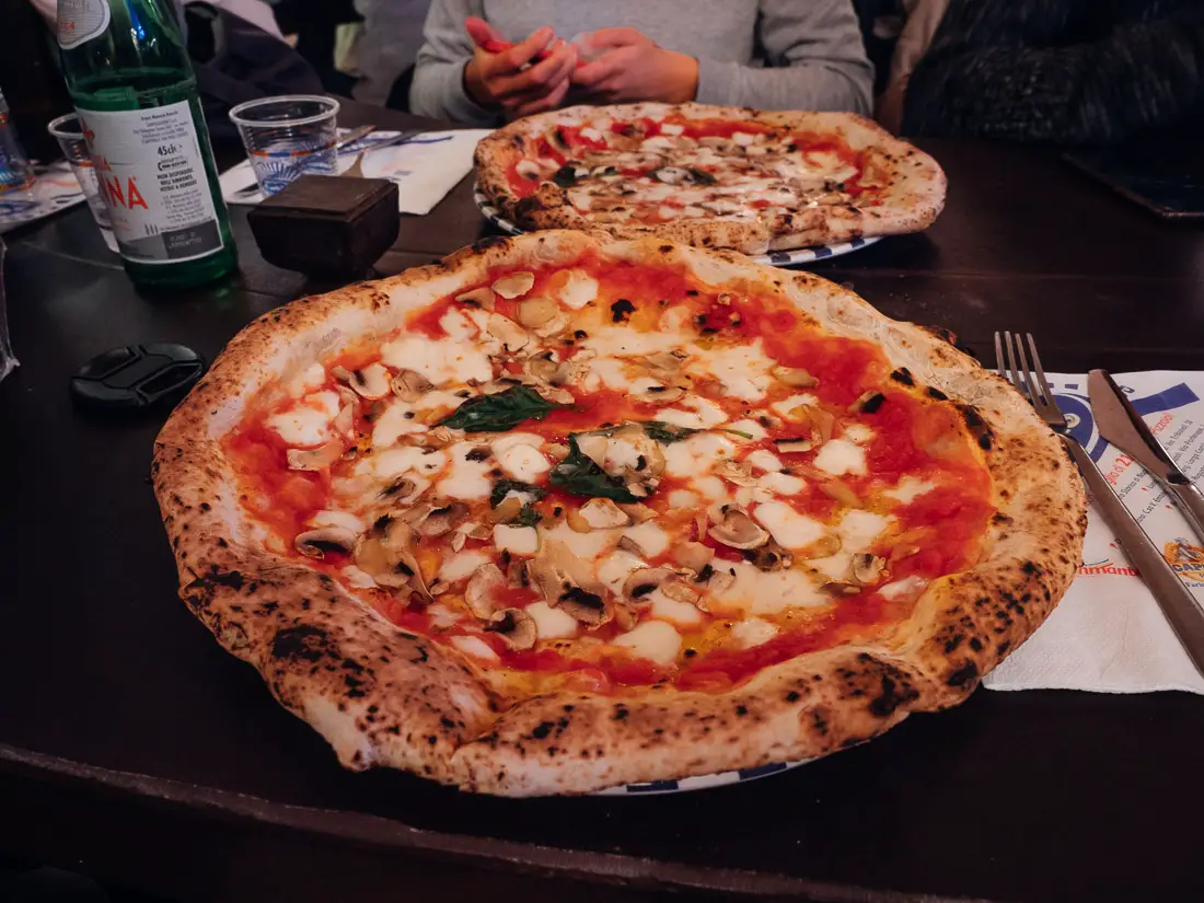 Beste Pizza in Neapel: Gino Sorbillo