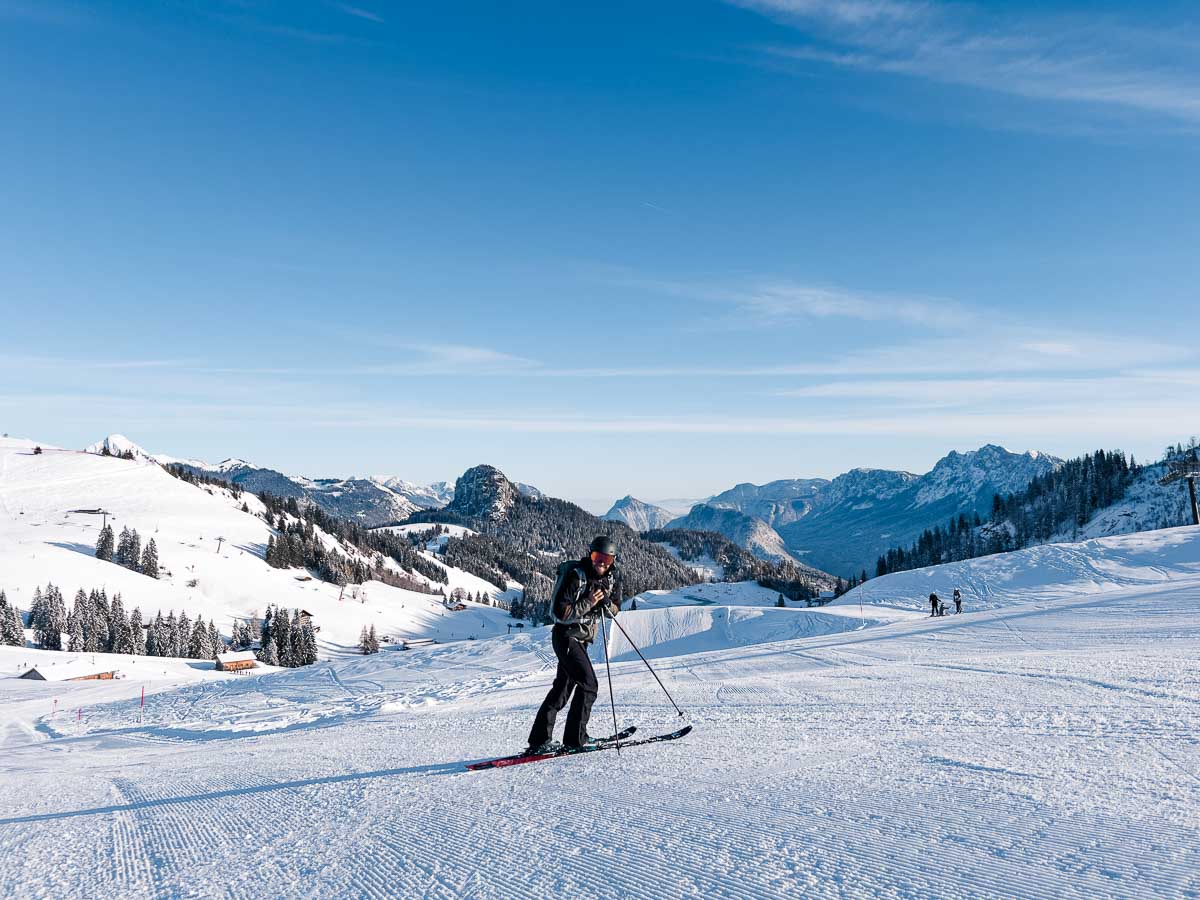 Marco auf der Piste im Skigebiet Almenwelt Lofer