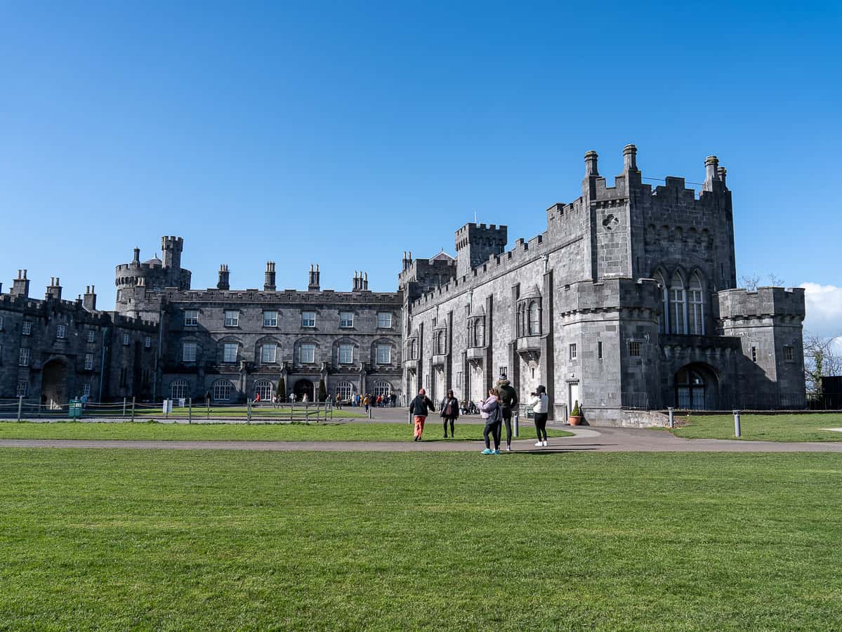 Das Kilkenny Castle von außen